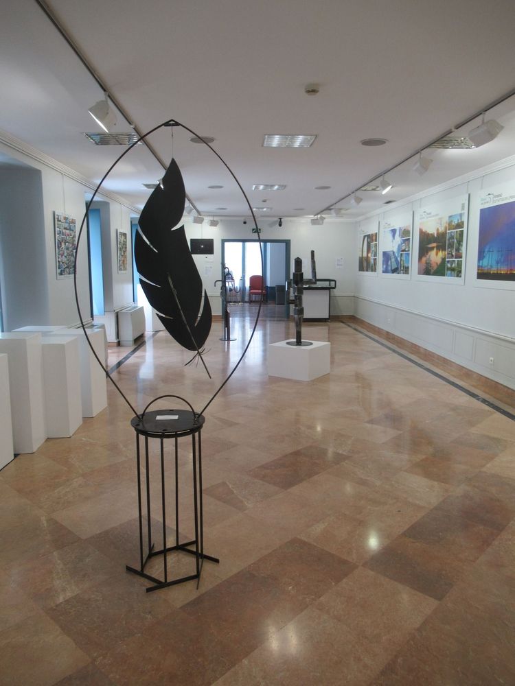 Gallery Image Alt Text