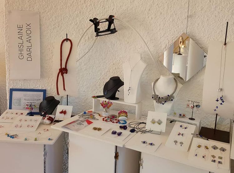 Gallery Image Alt Text